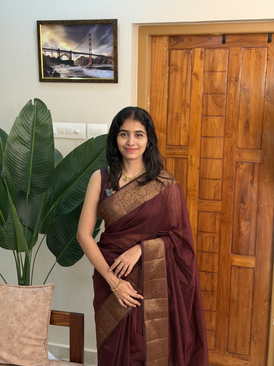 BHAMA BROWN:PREMIUM LINEN JUTE SAREE - aurimo.inBHAMA BROWN:PREMIUM LINEN JUTE SAREE