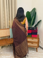 BHAMA BROWN:PREMIUM LINEN JUTE SAREE - aurimo.inBHAMA BROWN:PREMIUM LINEN JUTE SAREE