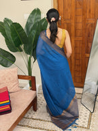 BHAMA PEACOCK BLUE:PREMIUM LINEN JUTE SAREE - aurimo.inBHAMA PEACOCK BLUE:PREMIUM LINEN JUTE SAREE