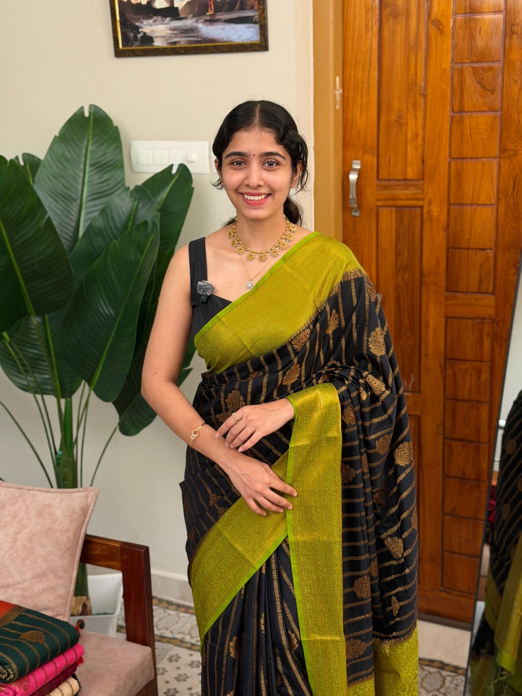 CHANDRA BLACK:SEMI BANARASI SAREE - aurimo.inCHANDRA BLACK:SEMI BANARASI SAREE