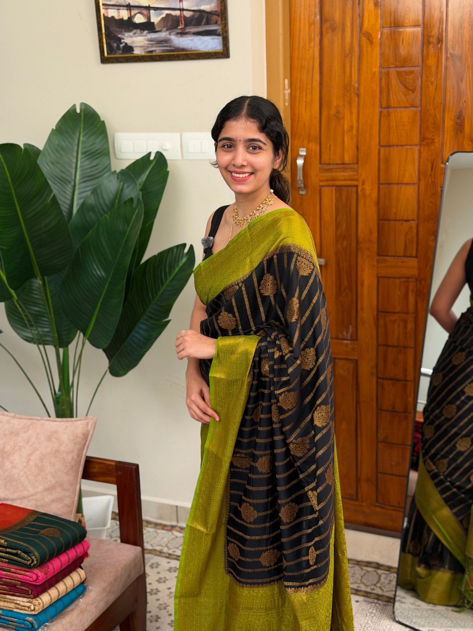 CHANDRA BLACK:SEMI BANARASI SAREE - aurimo.inCHANDRA BLACK:SEMI BANARASI SAREE