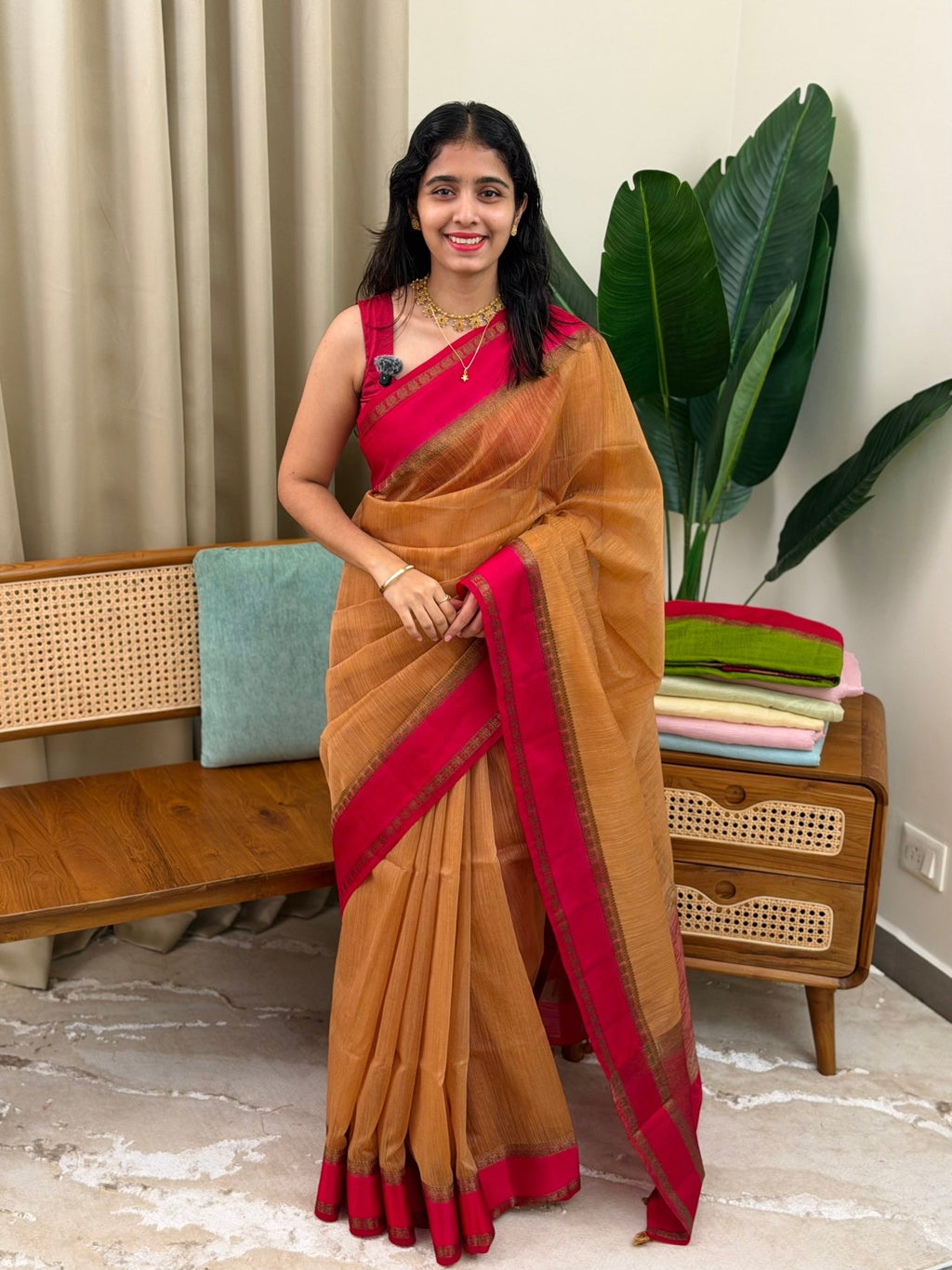 DEVI:PREMIUM LINEN JUTE SAREE - aurimo.inDEVI:PREMIUM LINEN JUTE SAREE