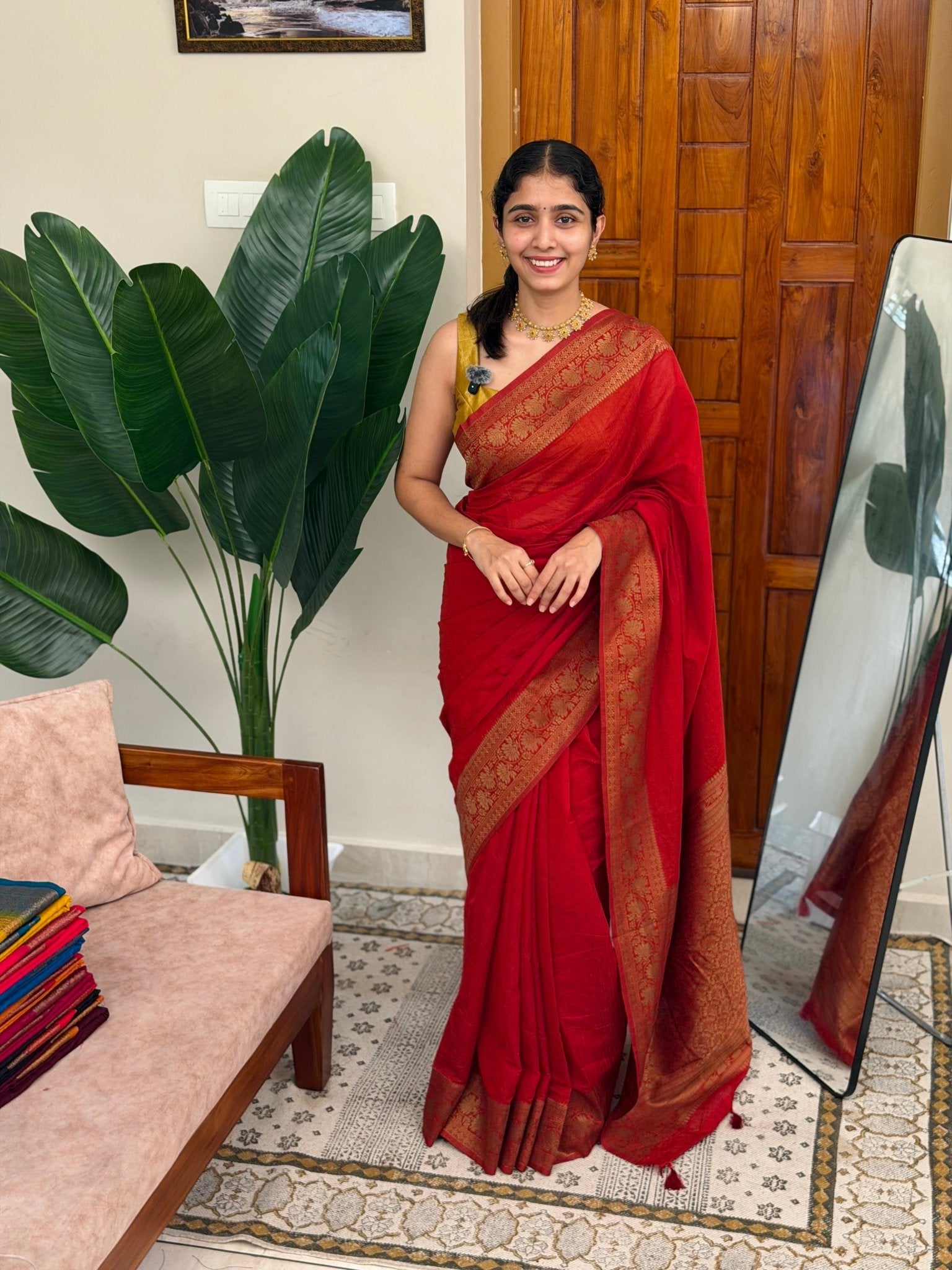 DIANA: LINEN JUTE SAREE - aurimo.inDIANA: LINEN JUTE SAREE