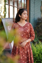 JUNE BROWN:PREMIUM COTTON WRAP KURTA - aurimo.inJUNE BROWN:PREMIUM COTTON WRAP KURTA