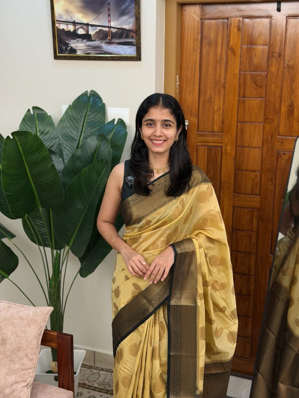 JYOTHY GREEN:SEMI BANARASI SAREE - aurimo.inJYOTHY GREEN:SEMI BANARASI SAREE