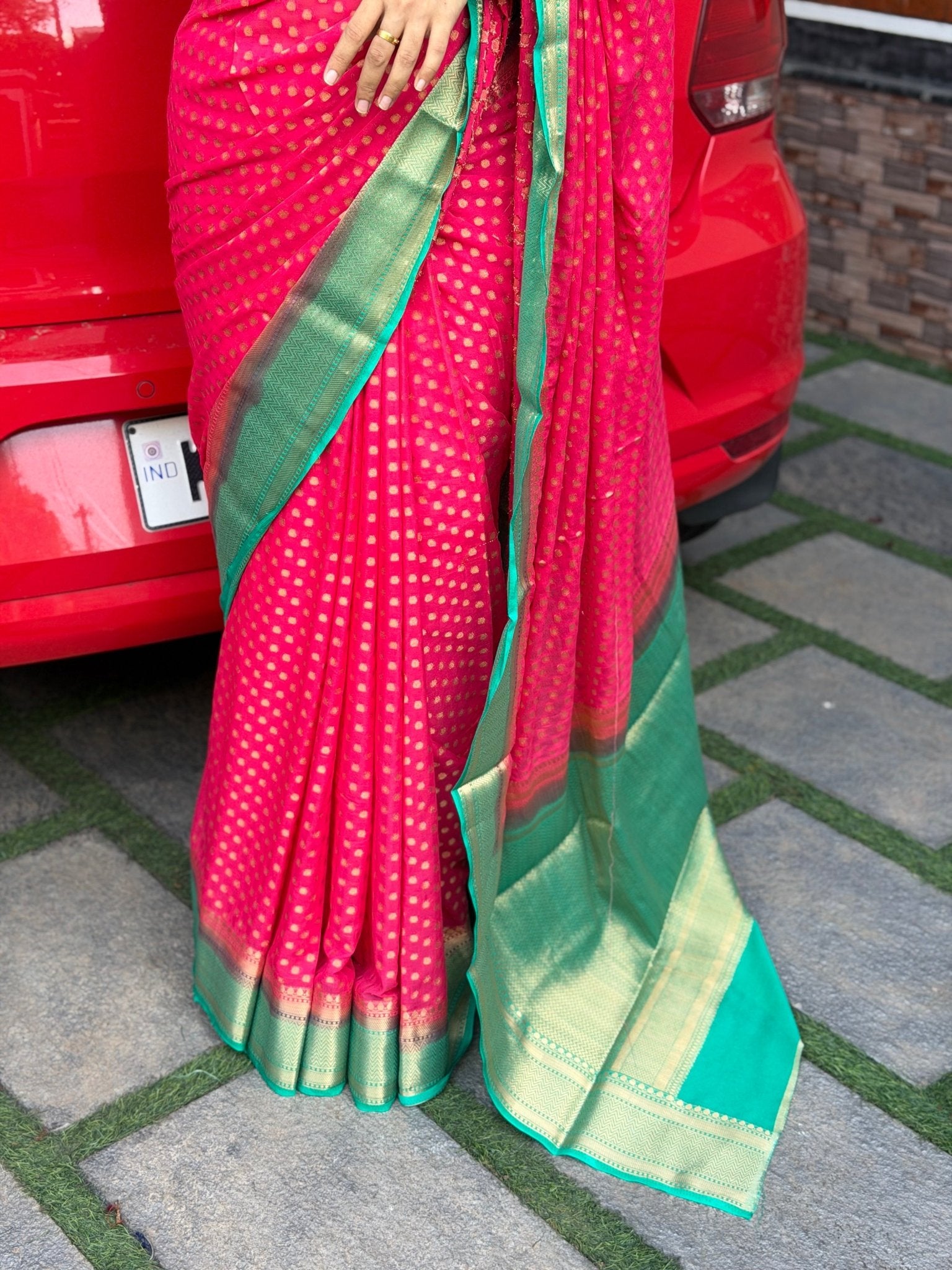 KALYANI:PREMIUM BANARASI SAREE - aurimo.inKALYANI:PREMIUM BANARASI SAREE
