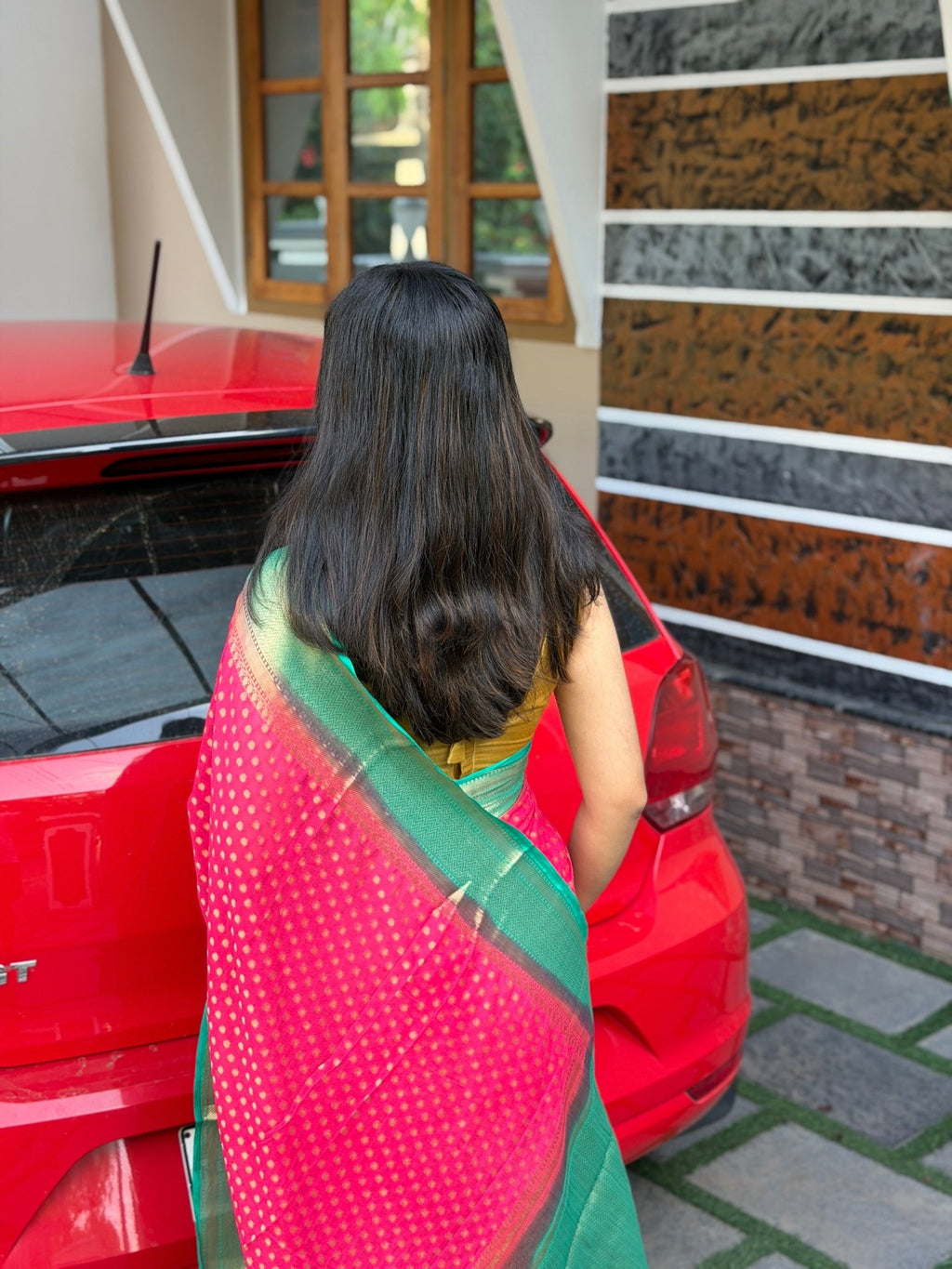 KALYANI:PREMIUM BANARASI SAREE - aurimo.inKALYANI:PREMIUM BANARASI SAREE