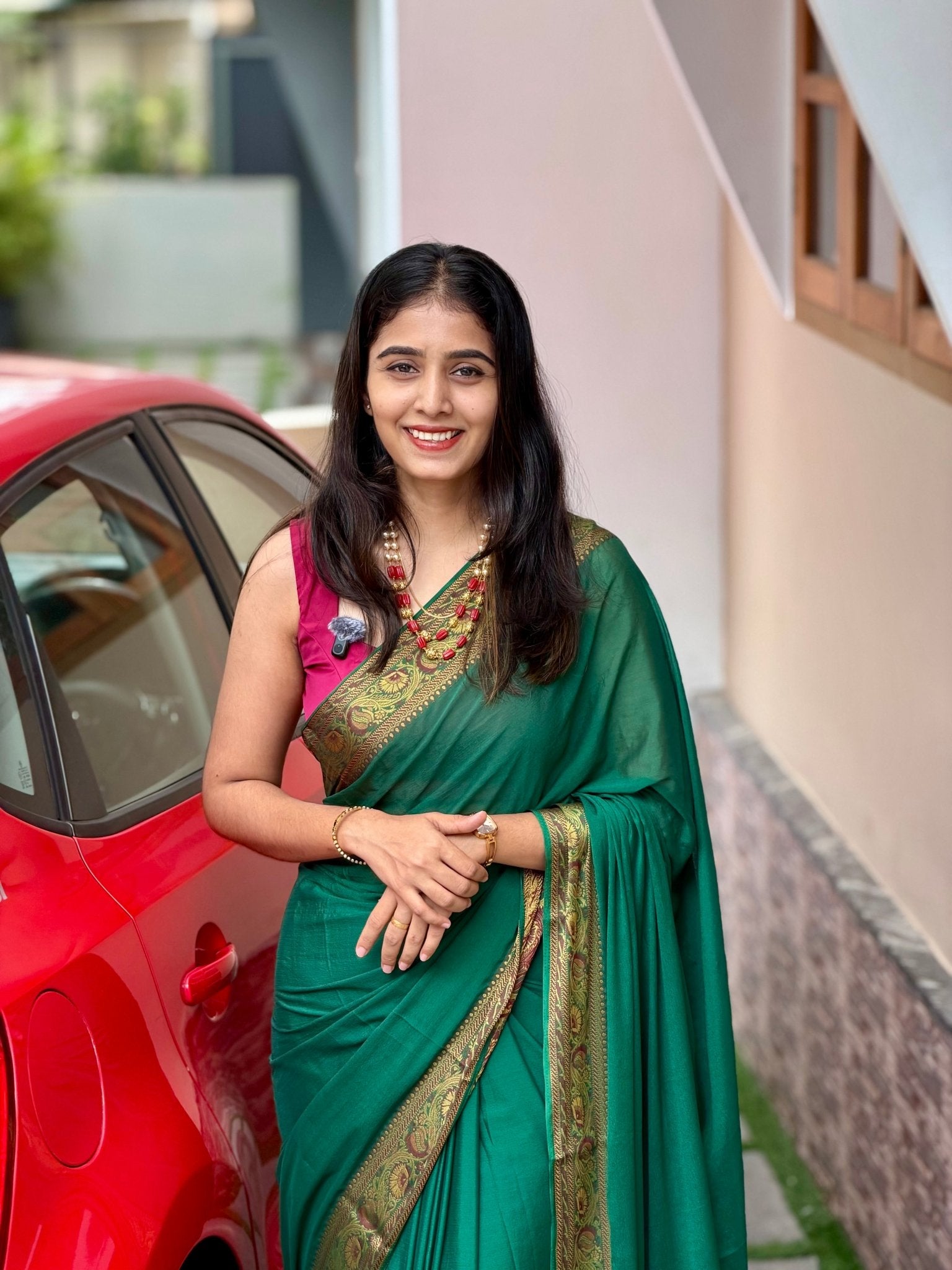 KANI DARK GREEN:SEMI CREPE SILK SAREE - aurimo.inKANI DARK GREEN:SEMI CREPE SILK SAREE