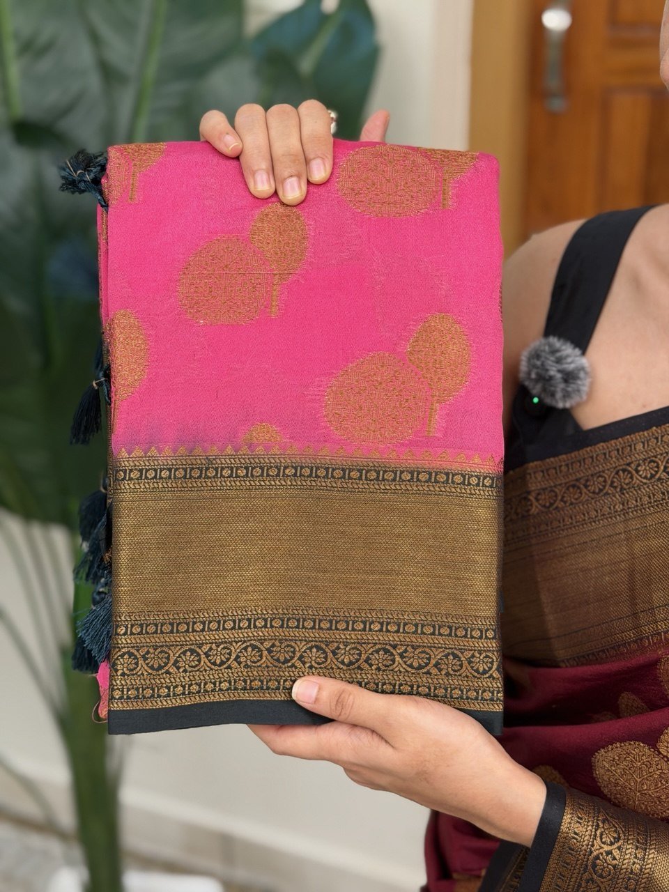 KANIHA DEEP ONION PINK:SEMI BANARASI SAREE - aurimo.inKANIHA DEEP ONION PINK:SEMI BANARASI SAREE