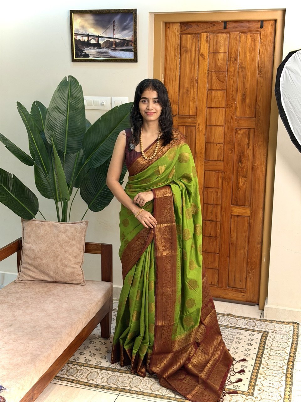 KANIHA GREEN AND MAROON:SEMI BANARASI SAREE - aurimo.inKANIHA GREEN AND MAROON:SEMI BANARASI SAREE