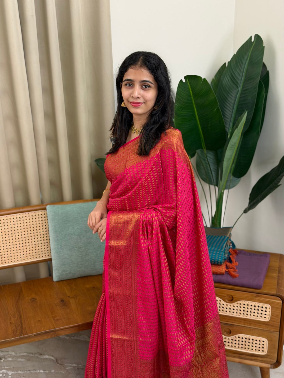 KRISHNA PINK:SEMI BANARASI SAREE - aurimo.inKRISHNA PINK:SEMI BANARASI SAREE