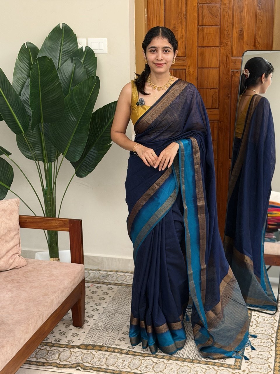 MALLIKA BLUE:PREMIUM LINEN JUTE SAREE - aurimo.inMALLIKA BLUE:PREMIUM LINEN JUTE SAREE