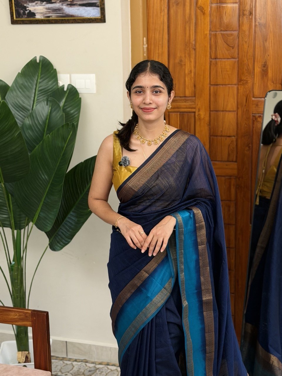 MALLIKA BLUE:PREMIUM LINEN JUTE SAREE - aurimo.inMALLIKA BLUE:PREMIUM LINEN JUTE SAREE