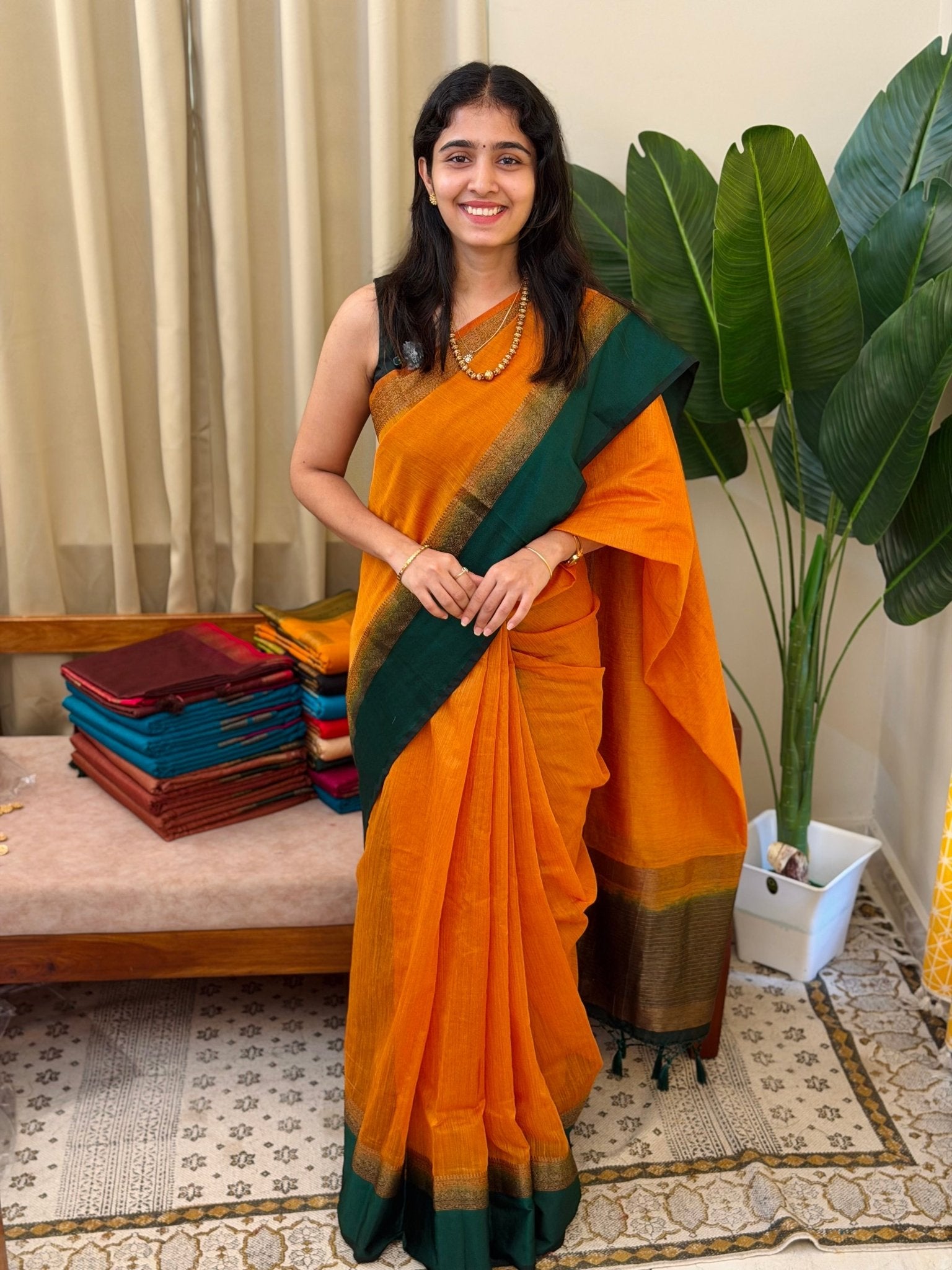MALLIKA YELLOW AND GREEN:PREMIUM LINEN JUTE SAREE SINGLE BORDER - aurimo.inMALLIKA YELLOW AND GREEN:PREMIUM LINEN JUTE SAREE SINGLE BORDER