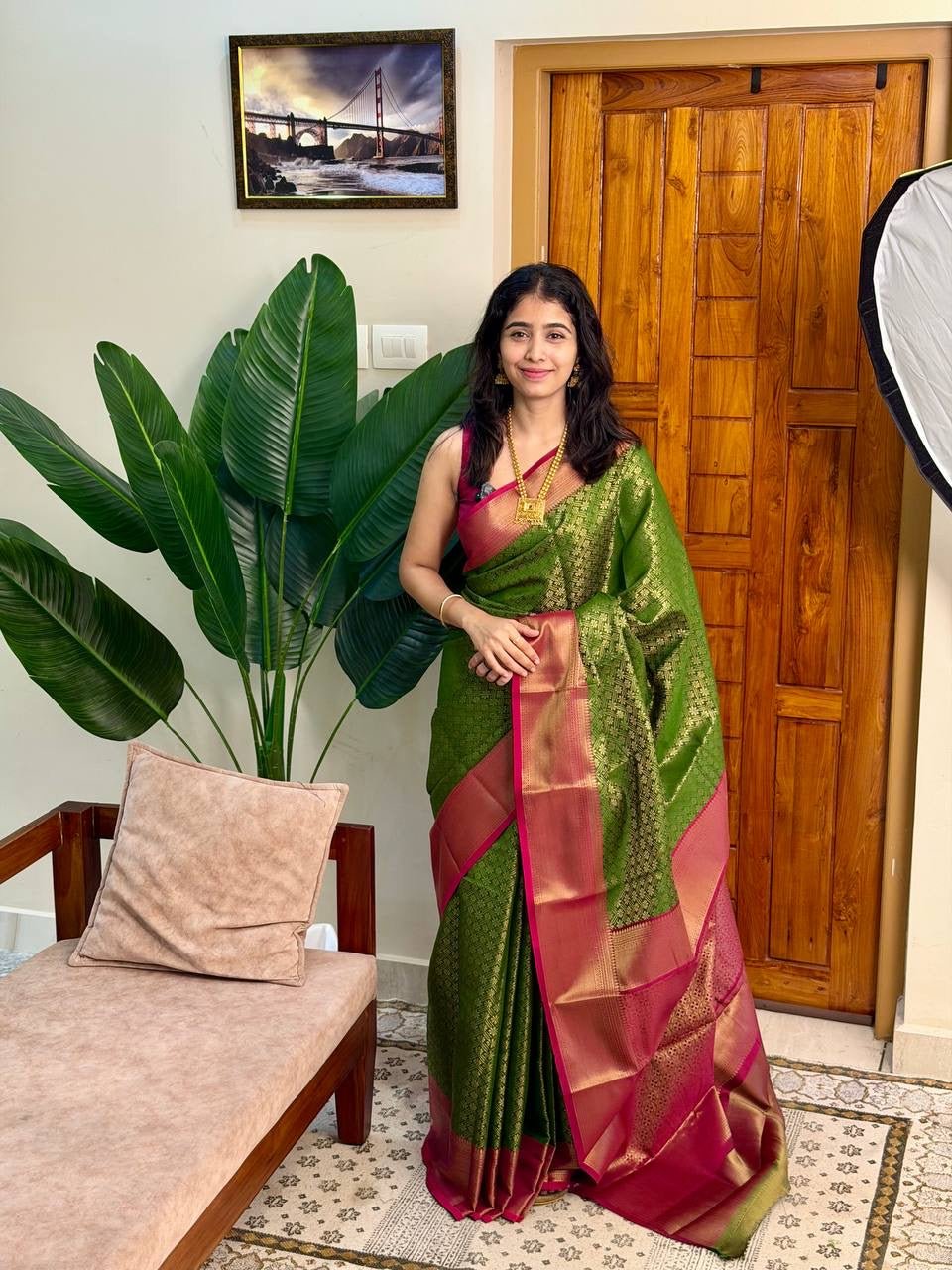 MAYA GREEN:PREMIUM BROCADE SAREE - aurimo.inMAYA GREEN:PREMIUM BROCADE SAREE