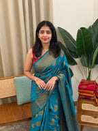MEENAKSHI PEACOCK GREEN:SEMI BANARASI SAREE - aurimo.inMEENAKSHI PEACOCK GREEN:SEMI BANARASI SAREE