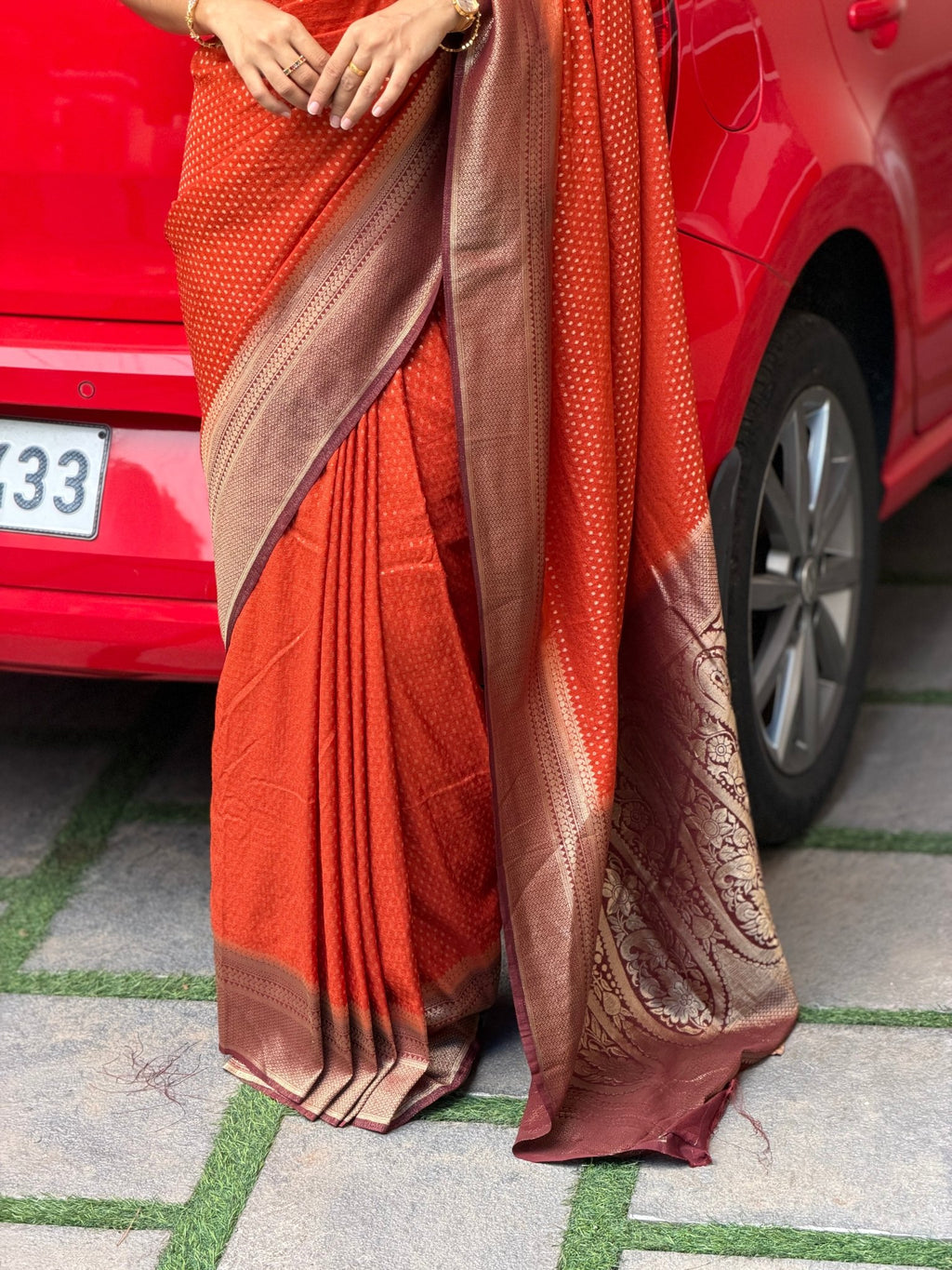 MILI ORANGE AND BROWN:SEMI BANARASI SAREE - aurimo.inMILI ORANGE AND BROWN:SEMI BANARASI SAREE