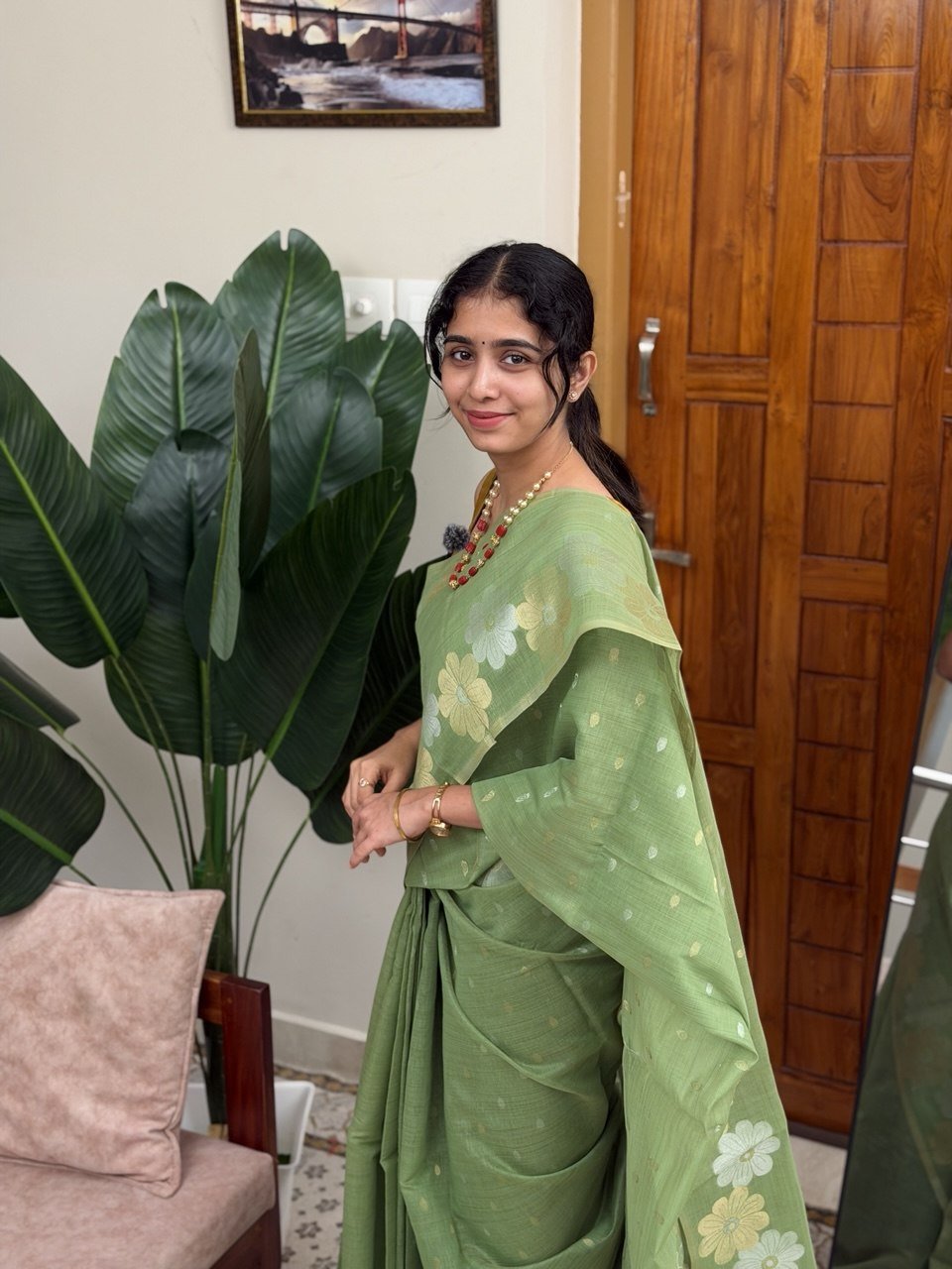 MIZHI GREEN:SEMI TUSSER SILK SAREE - aurimo.inMIZHI GREEN:SEMI TUSSER SILK SAREE