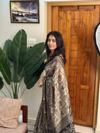 MOZHI BLACK:CHANDERI SILK SAREE - aurimo.inMOZHI BLACK:CHANDERI SILK SAREE