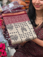 MOZHI MAROON:CHANDERI SILK SAREE - aurimo.inMOZHI MAROON:CHANDERI SILK SAREE