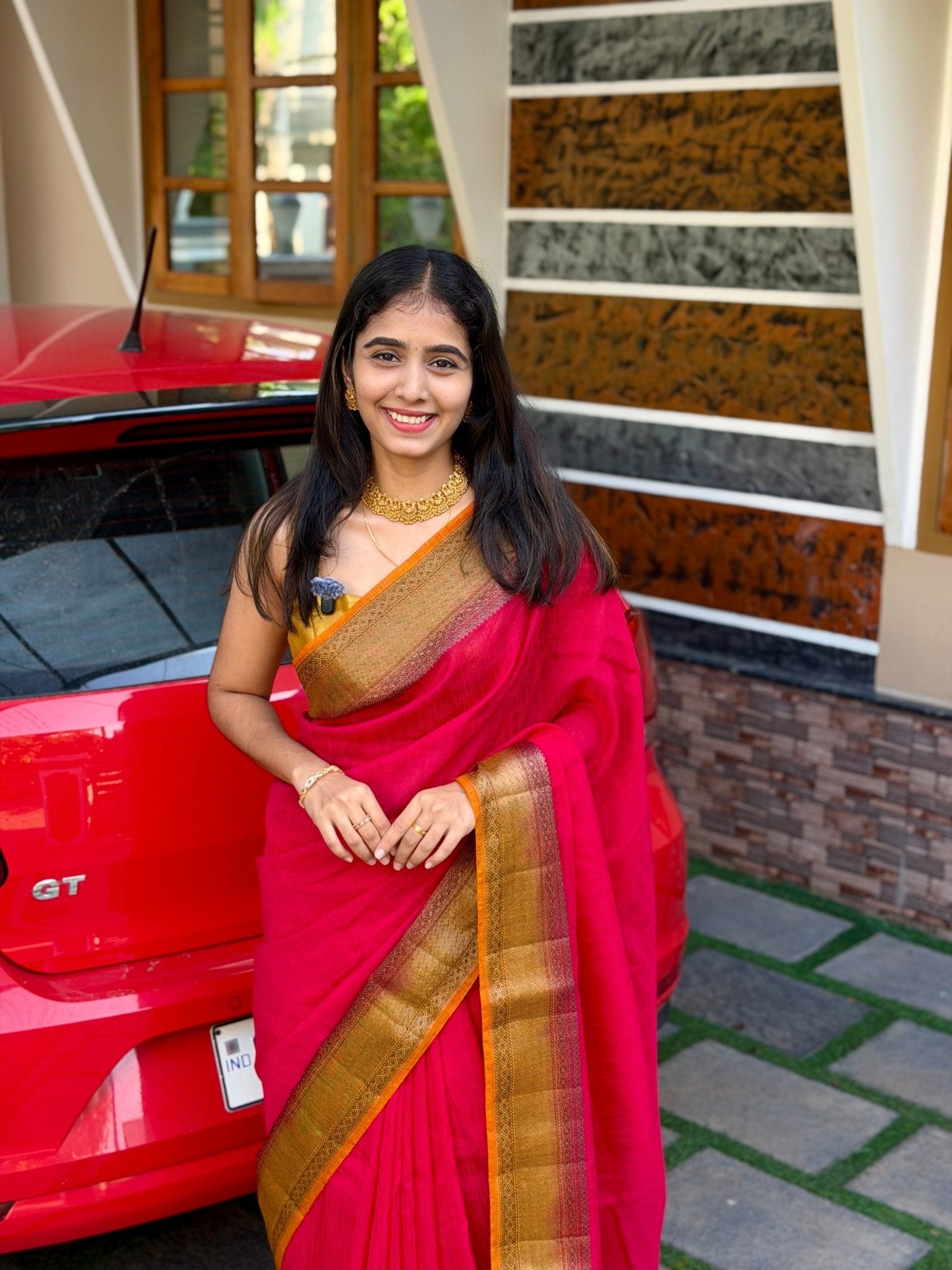 MUKHI:PREMIUM LINEN JUTE SAREE - aurimo.inMUKHI:PREMIUM LINEN JUTE SAREE