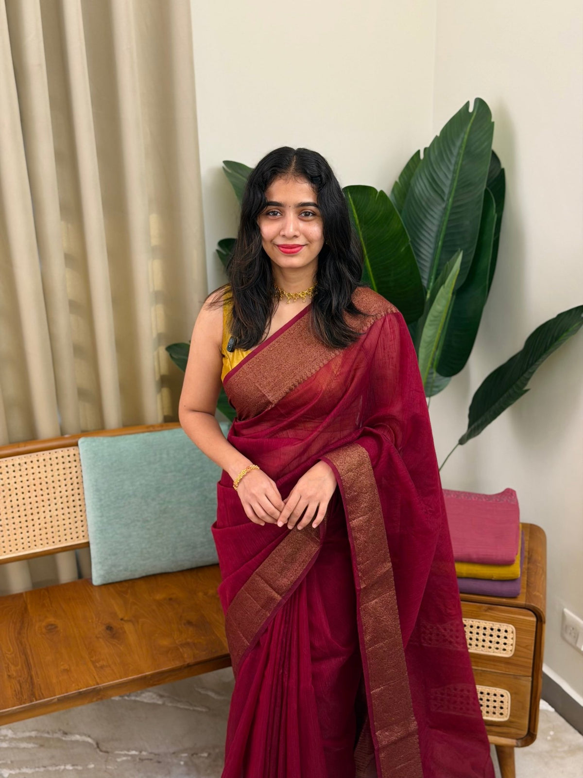 NAYAN:PREMIUM LINEN JUTE SAREE MAROON - aurimo.inNAYAN:PREMIUM LINEN JUTE SAREE MAROON