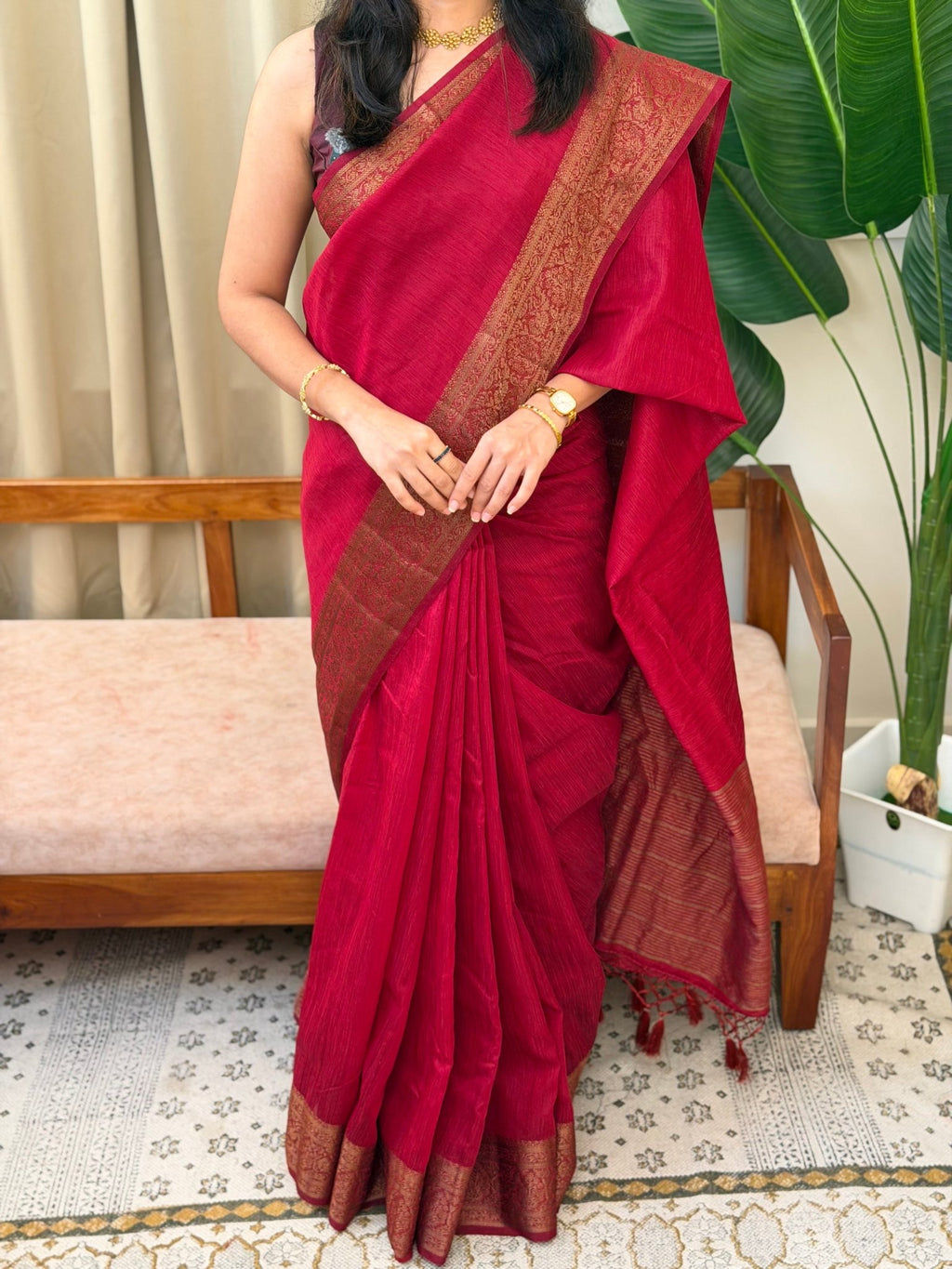 NAYAN:PREMIUM LINEN JUTE SAREE MAROON - aurimo.inNAYAN:PREMIUM LINEN JUTE SAREE MAROON