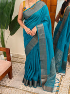NILA PEACOCK GREEN:PREMIUM LINEN JUTE SAREE - aurimo.inNILA PEACOCK GREEN:PREMIUM LINEN JUTE SAREE