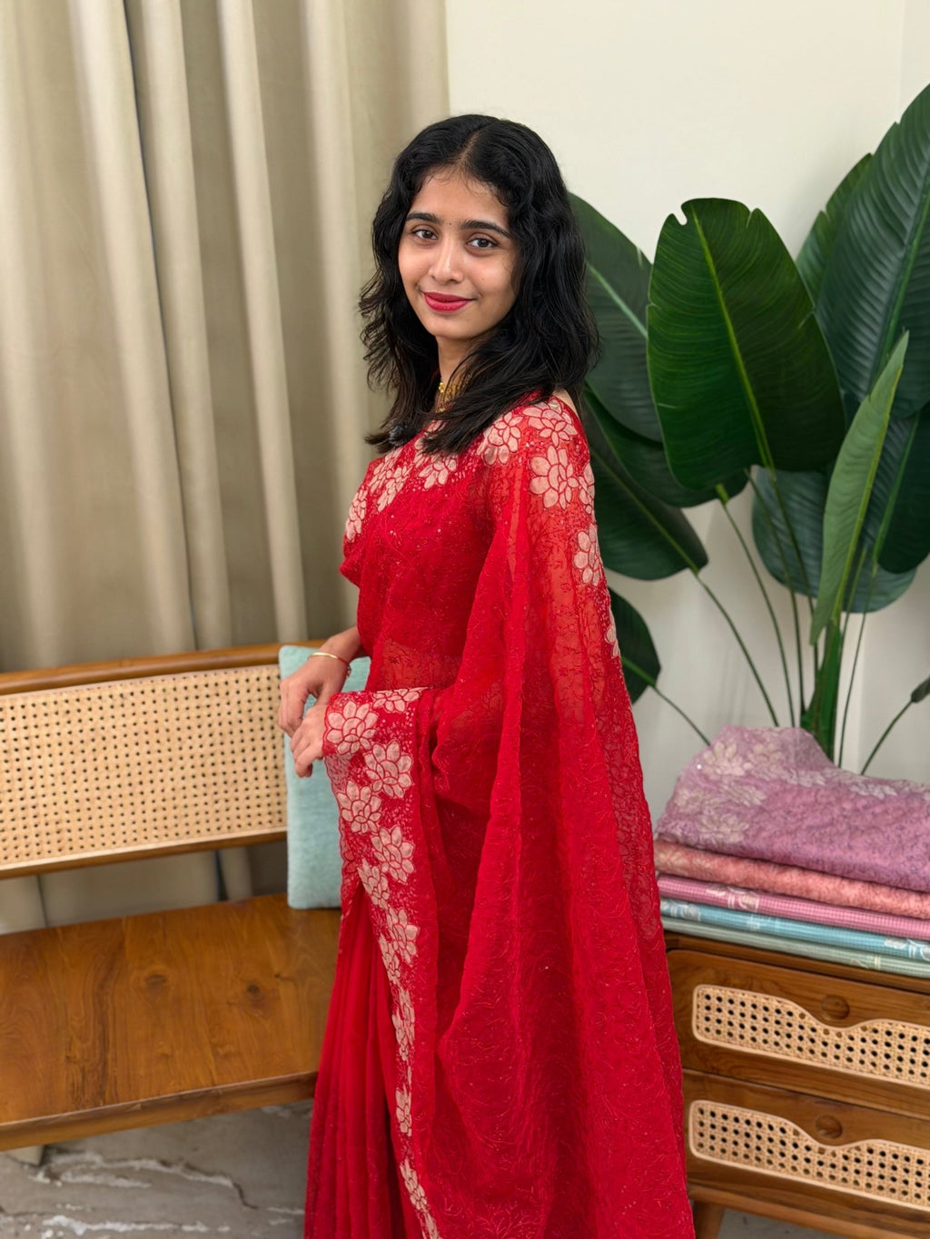 OLIVE RED:PREMIUM ORGANZA SAREE - aurimo.inOLIVE RED:PREMIUM ORGANZA SAREE