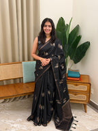 PRABHA BLACK:PREMIUM SEMI TUSSER SILK SAREE - aurimo.inPRABHA BLACK:PREMIUM SEMI TUSSER SILK SAREE
