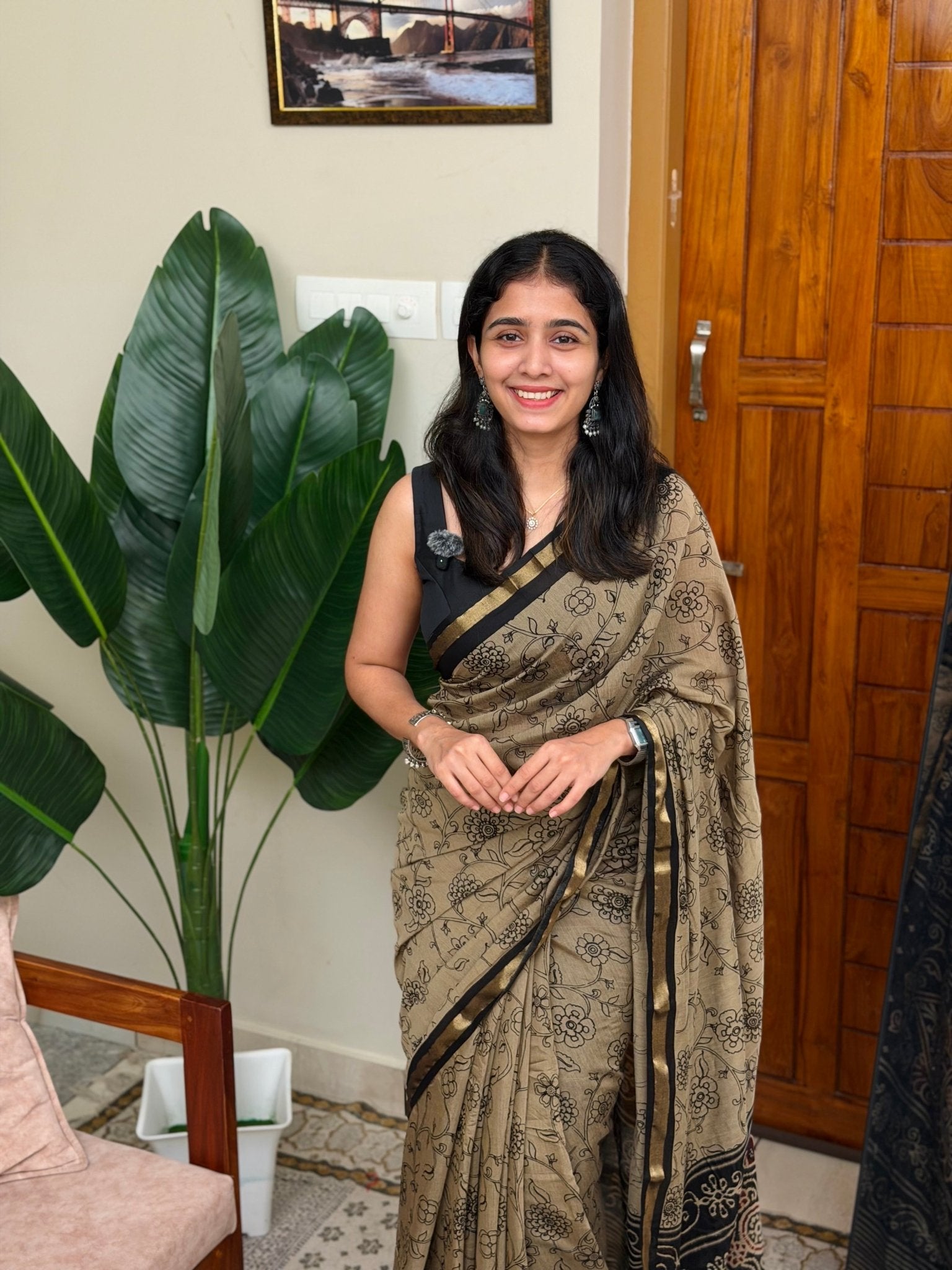 PRIYANKA BLACK: CHANDERI SILK SAREE - aurimo.inPRIYANKA BLACK: CHANDERI SILK SAREE