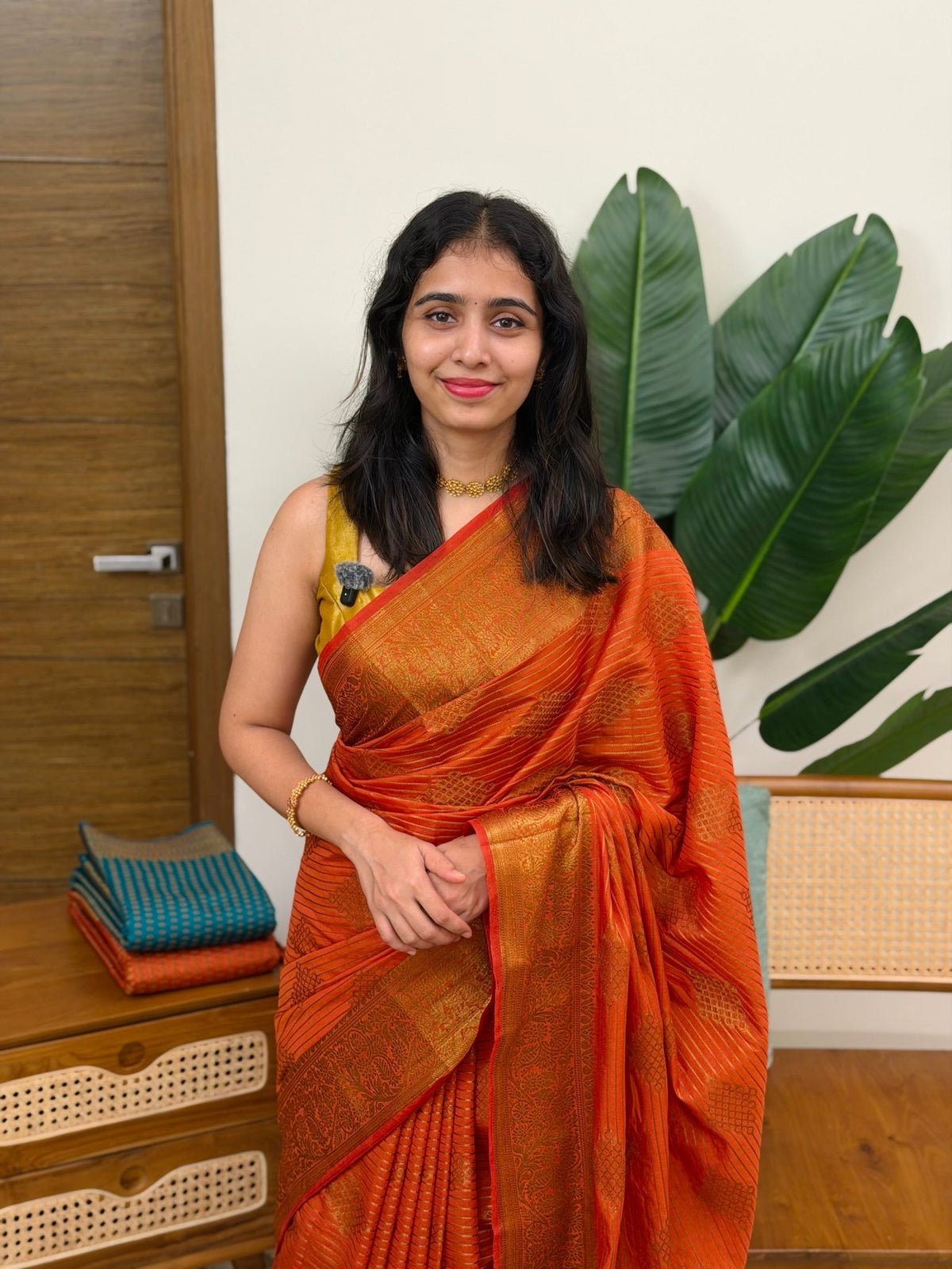 RADHA ORANGE:SEMI BANARASI SAREE - aurimo.inRADHA ORANGE:SEMI BANARASI SAREE