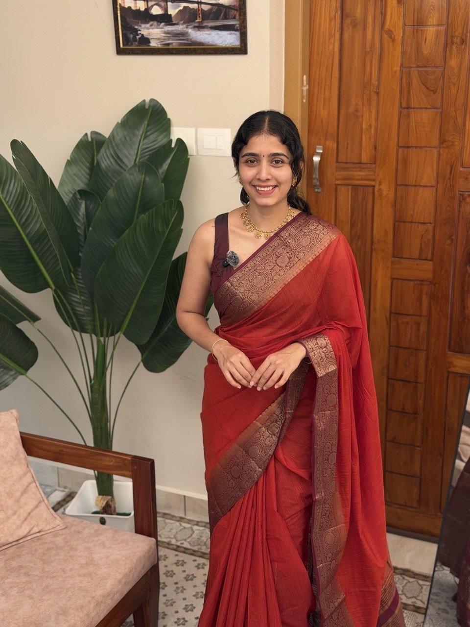 RANI: LINEN JUTE SAREE - aurimo.inRANI: LINEN JUTE SAREE