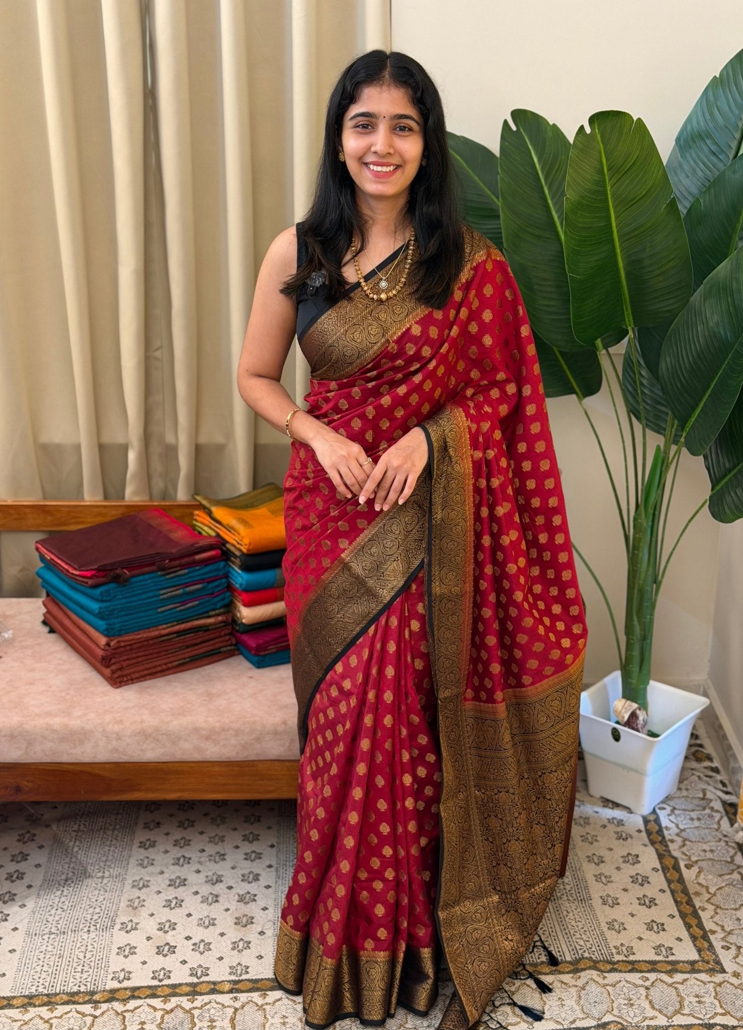ROHINI MAROON :SEMI BANARASI SAREE - aurimo.inROHINI MAROON :SEMI BANARASI SAREE