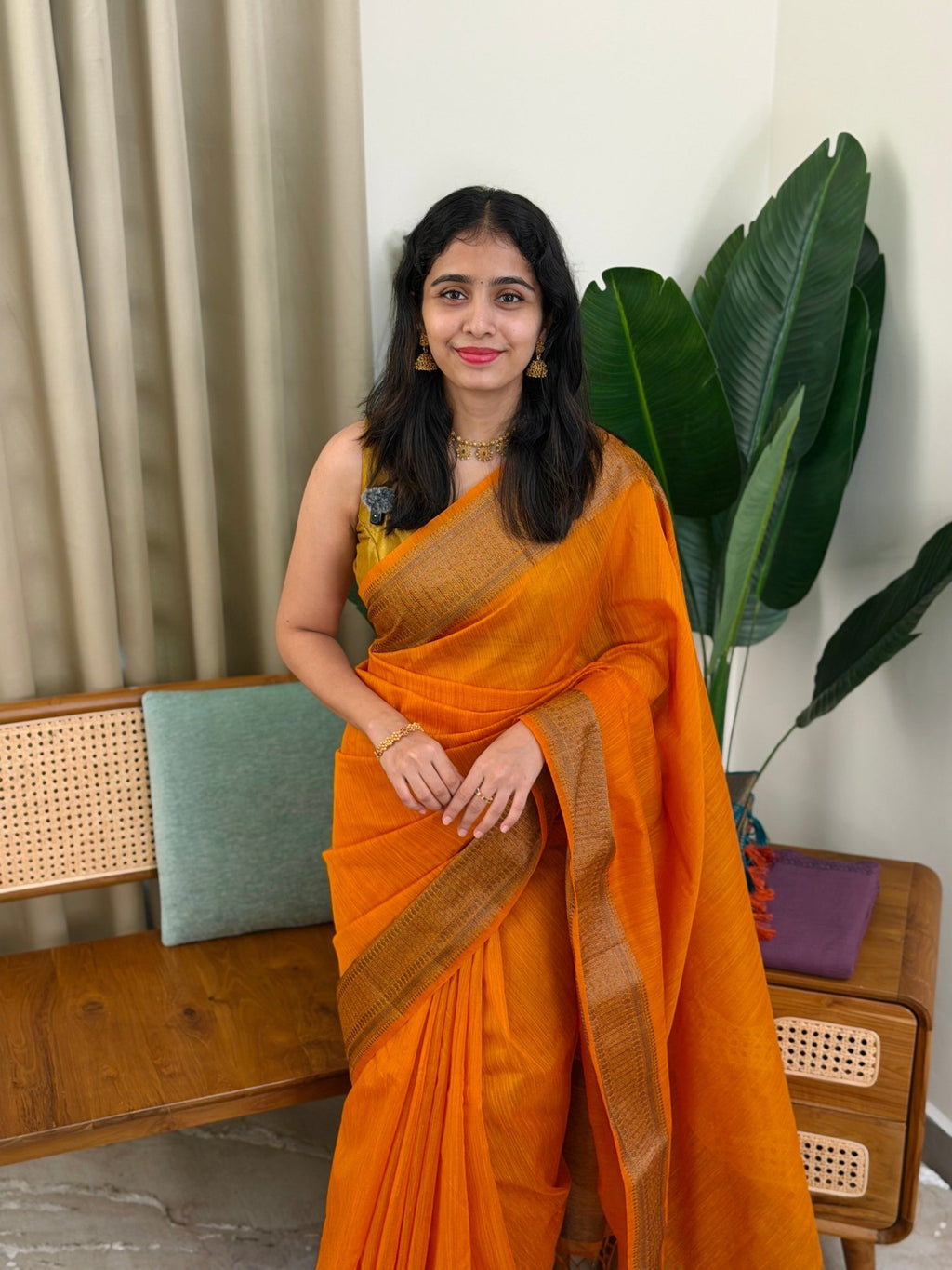 SANDHYA YELLOW :PREMIUM LINEN JUTE SAREE - aurimo.inSANDHYA YELLOW :PREMIUM LINEN JUTE SAREE