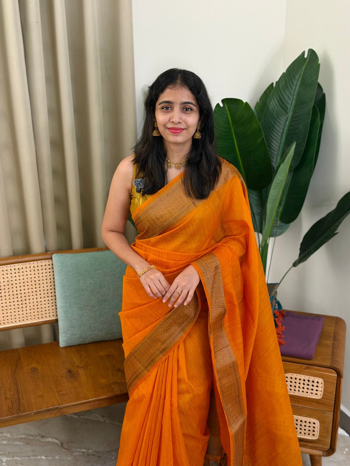 SANDHYA YELLOW :PREMIUM LINEN JUTE SAREE - aurimo.inSANDHYA YELLOW :PREMIUM LINEN JUTE SAREE