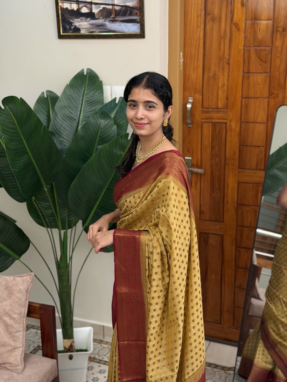 SIMA:SEMI BANARASI SAREE CHICKOO - aurimo.inSIMA:SEMI BANARASI SAREE CHICKOO