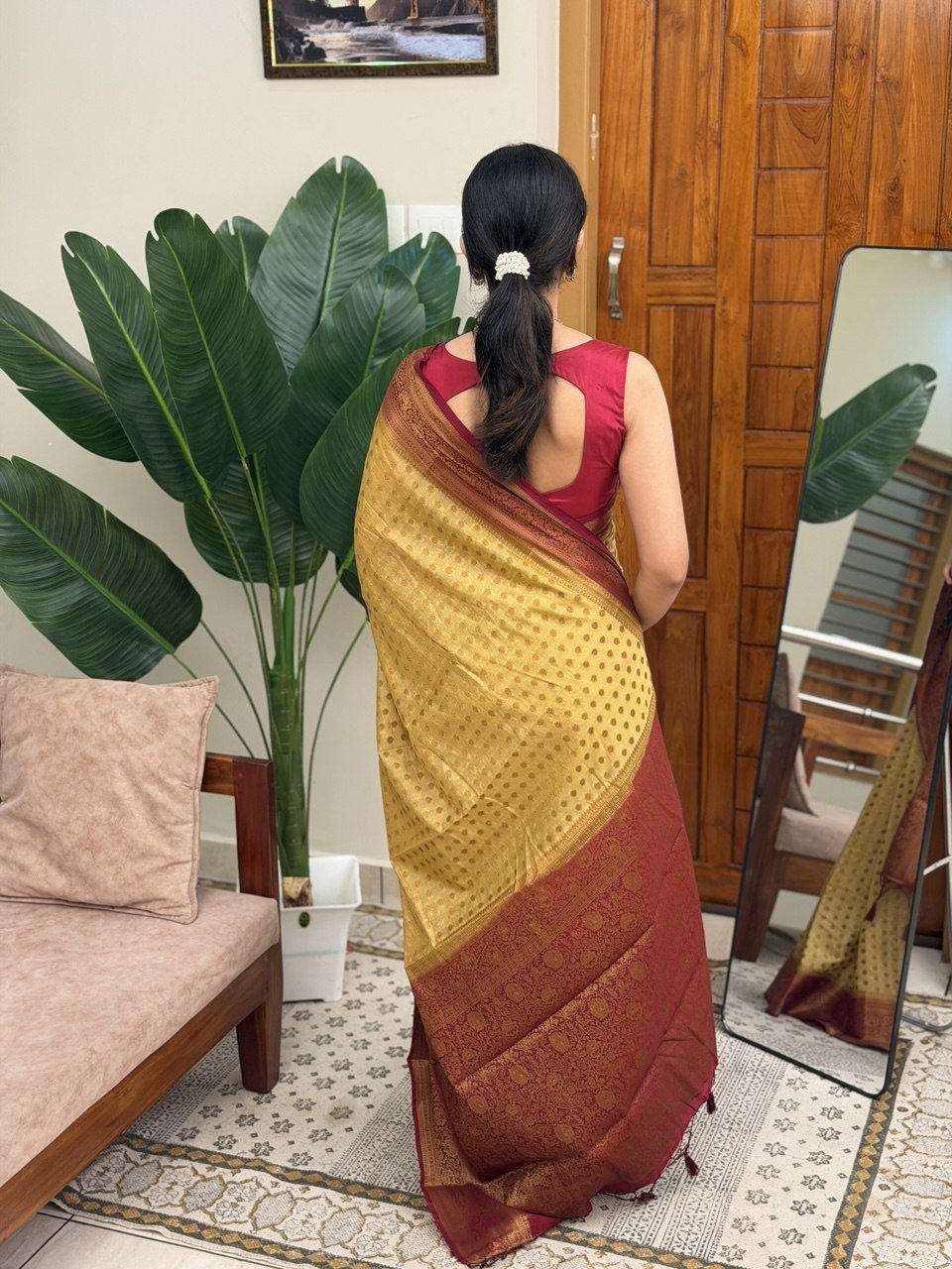 SIMA:SEMI BANARASI SAREE CHICKOO - aurimo.inSIMA:SEMI BANARASI SAREE CHICKOO