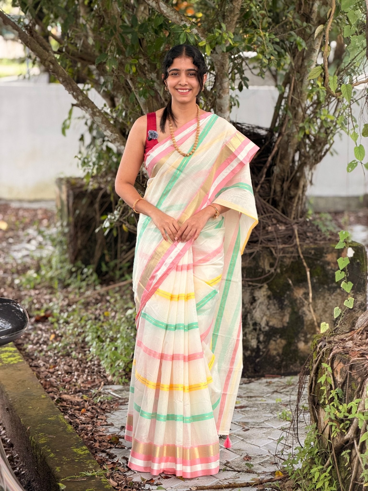 SITA:MUL CHANDERI SAREE - aurimo.inSITA:MUL CHANDERI SAREE