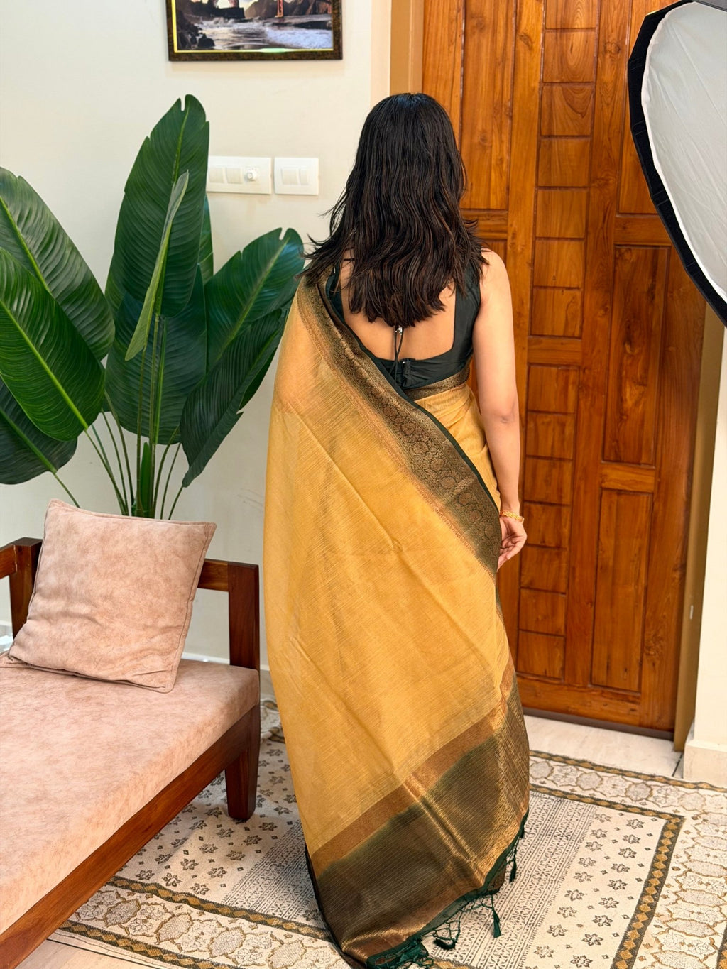 THARA:PREMIUM LINEN JUTE SAREE - aurimo.inTHARA:PREMIUM LINEN JUTE SAREE