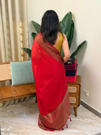THULASI RUSTY RED:PREMIUM LINEN JUTE SAREE - aurimo.inTHULASI RUSTY RED:PREMIUM LINEN JUTE SAREE