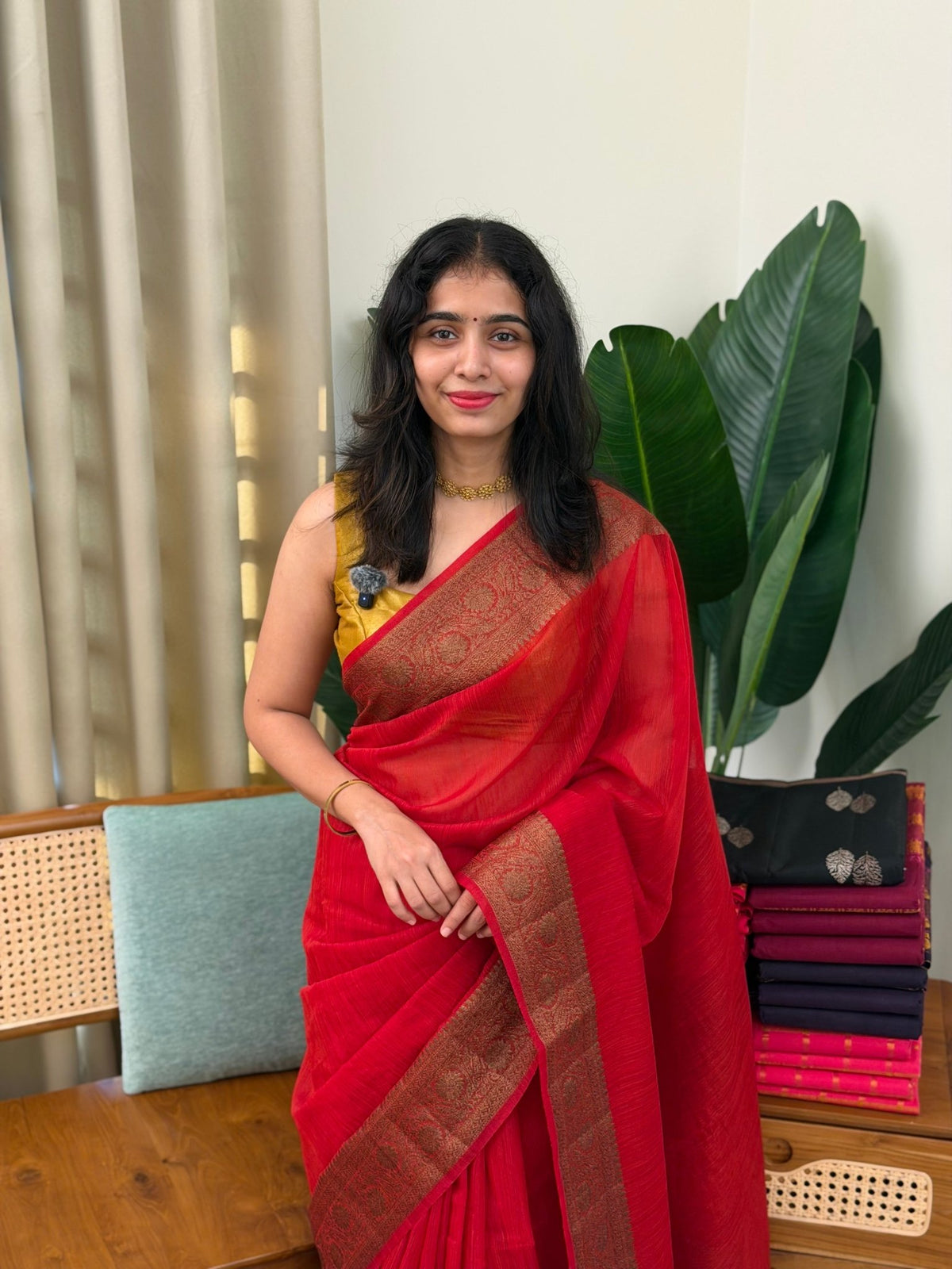 THULASI RUSTY RED:PREMIUM LINEN JUTE SAREE - aurimo.inTHULASI RUSTY RED:PREMIUM LINEN JUTE SAREE