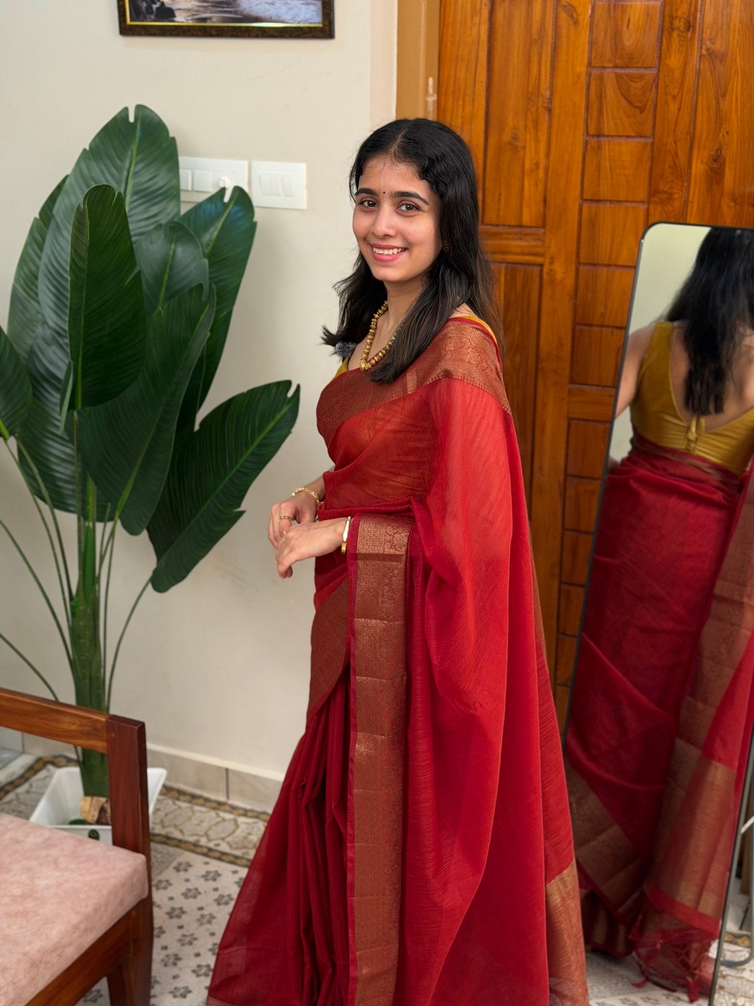 THULASI:PREMIUM LINEN JUTE SAREE - aurimo.inTHULASI:PREMIUM LINEN JUTE SAREE