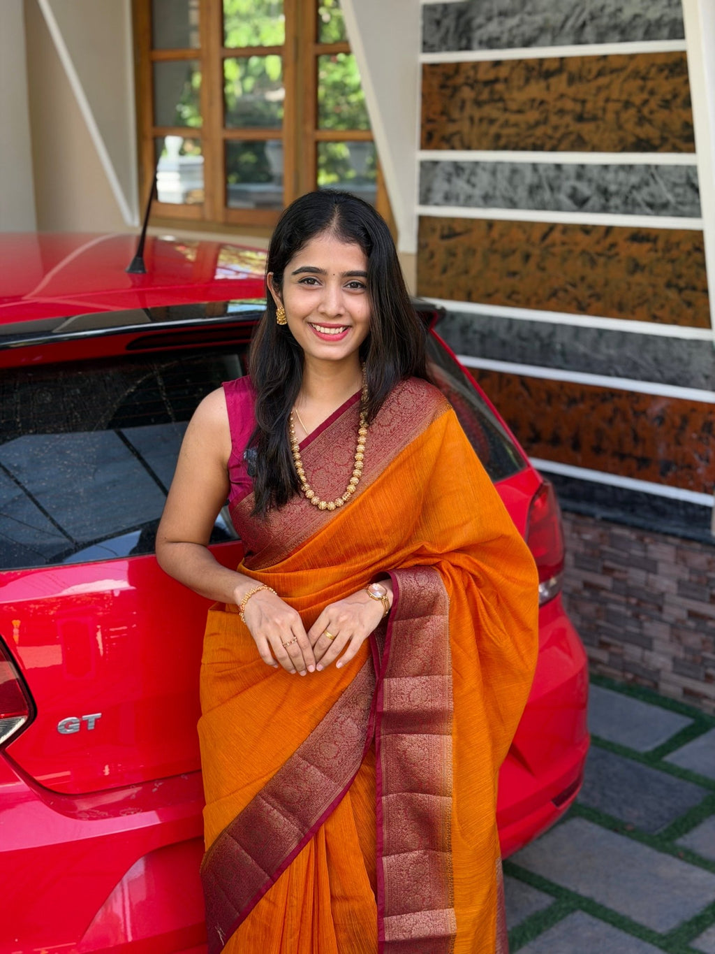 VAIGA:PREMIUM LINEN JUTE SAREE - aurimo.inVAIGA:PREMIUM LINEN JUTE SAREE