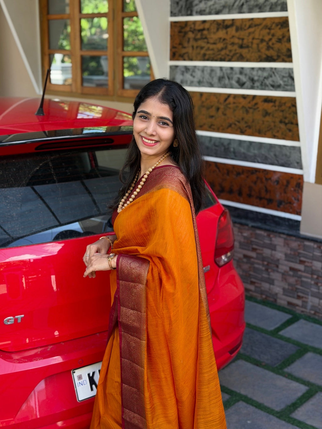 VAIGA:PREMIUM LINEN JUTE SAREE - aurimo.inVAIGA:PREMIUM LINEN JUTE SAREE