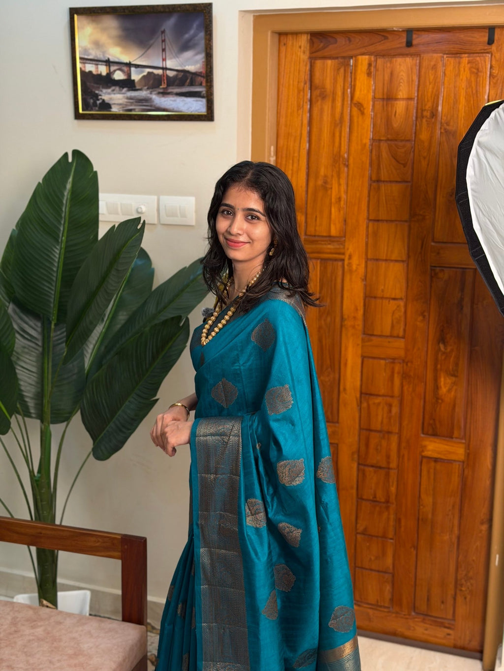 VEENA GREEN:PREMIUM JUTE SAREE - aurimo.inVEENA GREEN:PREMIUM JUTE SAREE