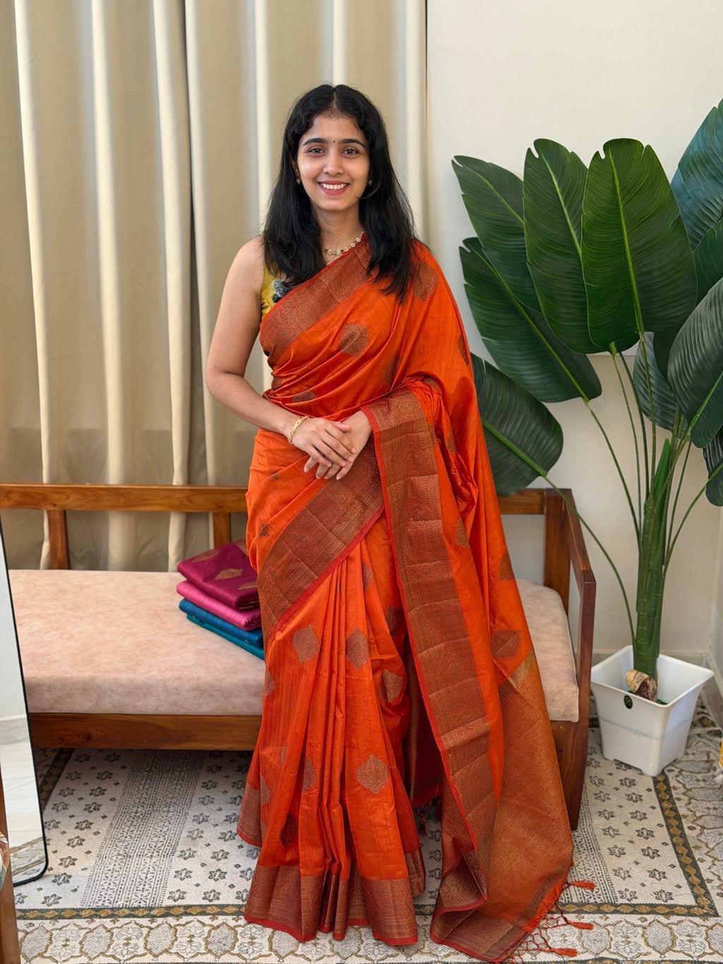 VEENA ORANGE:PREMIUM JUTE SILK SAREE - aurimo.inVEENA ORANGE:PREMIUM JUTE SILK SAREE