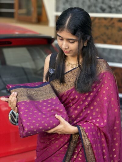 SHALINI- Semi Banarasi Saree FLOWER DESIGN