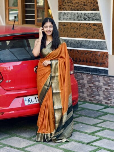 ISHA : SEMI-BANARASI SAREE