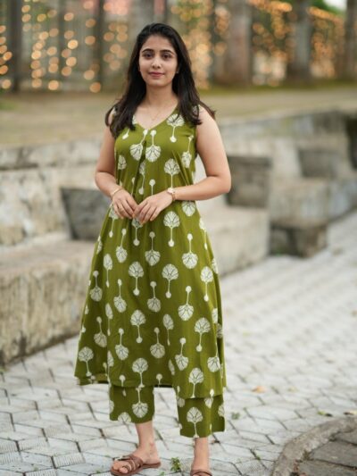 SIYA : GREEN COTTON CO-ORD SET